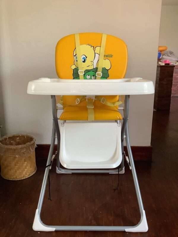 Farlin Baby Feeding Chair/ High Chair – Yellow